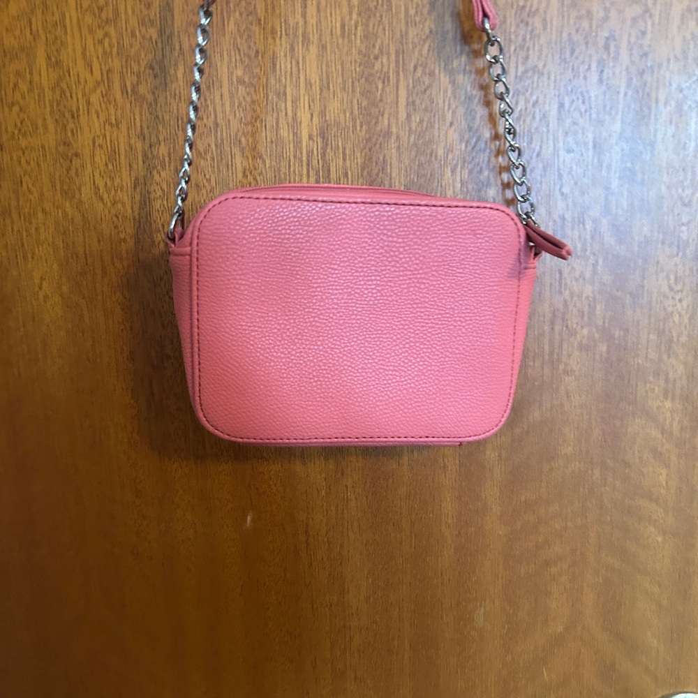 Nine West Coral-Pink Pebbled Crossbody Bag with Chain Strap - Picture 3 of 9